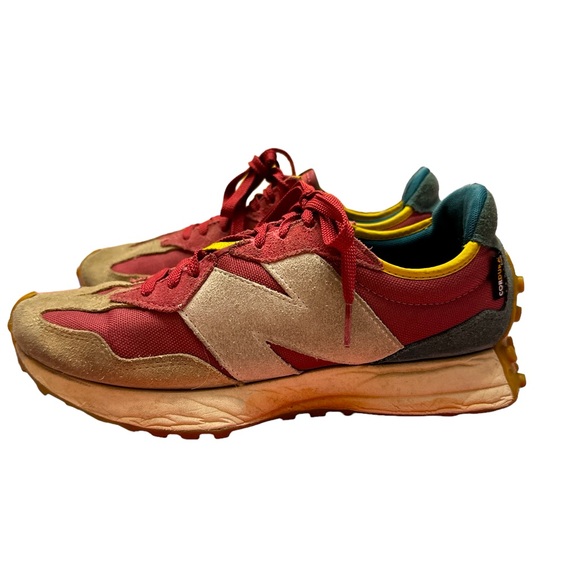 New Balance Other - GUC Men’s New Balance 327 Running Shows Maroon/Grey/Yellow Size 8